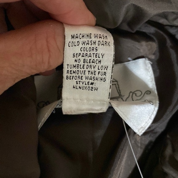 Urban Behavior Brown Vest, Zip up with snap closures - Picture 9 of 9